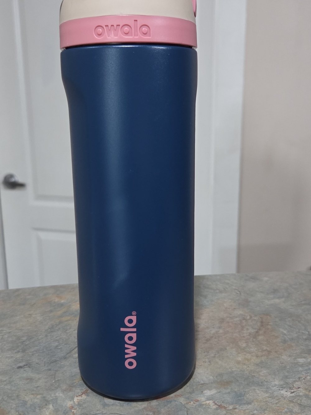 Owala Navy and Pink Insulated Water Bottle - Leak‑Resistant Travel Thermos